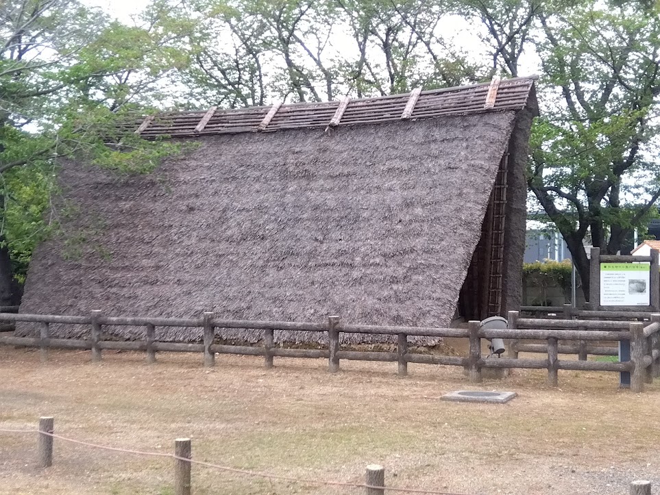 瓜郷遺跡住居の全体